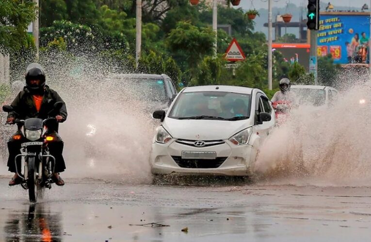 यूपी के 35 जिलों में आंधी-बारिश, 14 में हीट वेव का अलर्ट!